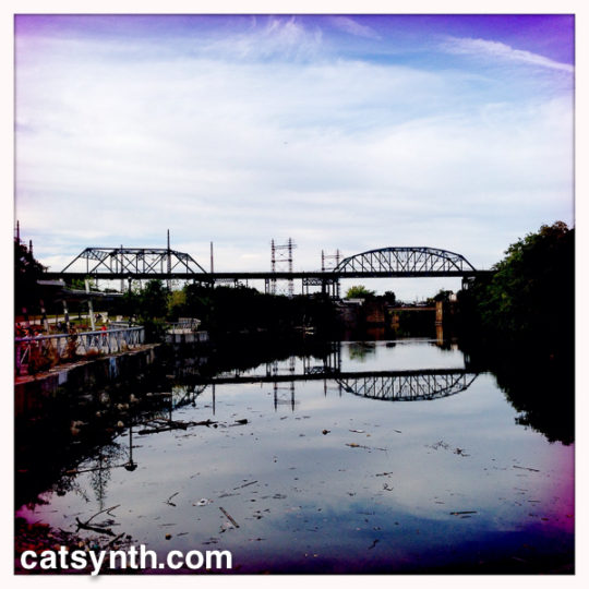 6 IRT over the Bronx River